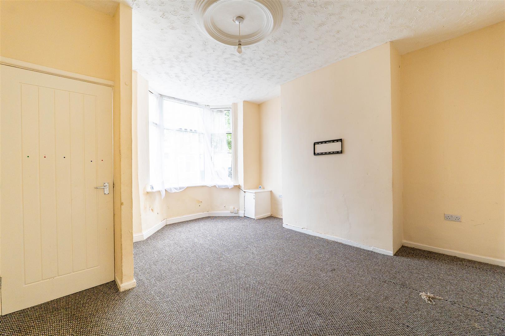 2 bed property in Seymour Street, Chorley